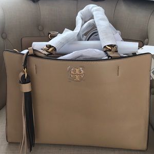 NWT Tory Burch Brooke Bag - color Savannah
